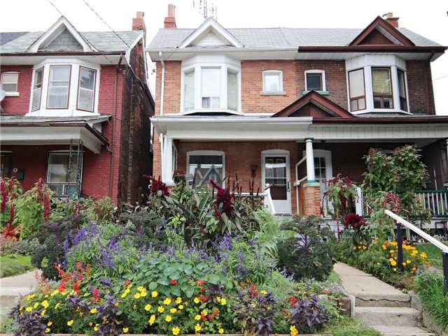 6 herman ave, Toronto Ontario, Canada