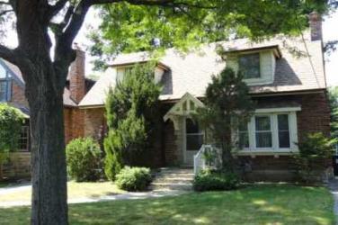 38 elsfield road, Toronto Ontario, Canada