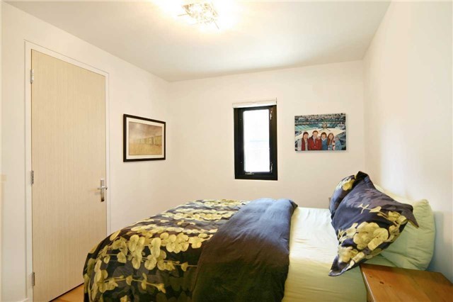 33 ostend ave, Toronto Ontario, Canada