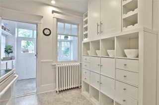 394 willard ave, Toronto Ontario, Canada