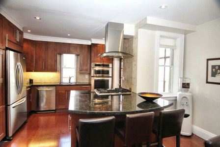 98 deforest rd, Toronto Ontario, Canada
