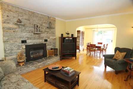 433 rimilton ave, Toronto Ontario, Canada