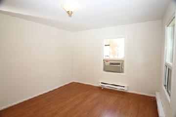10 uno dr, Toronto Ontario, Canada