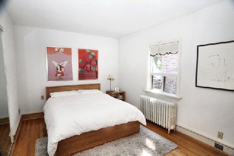 27 belvale ave, Toronto Ontario, Canada