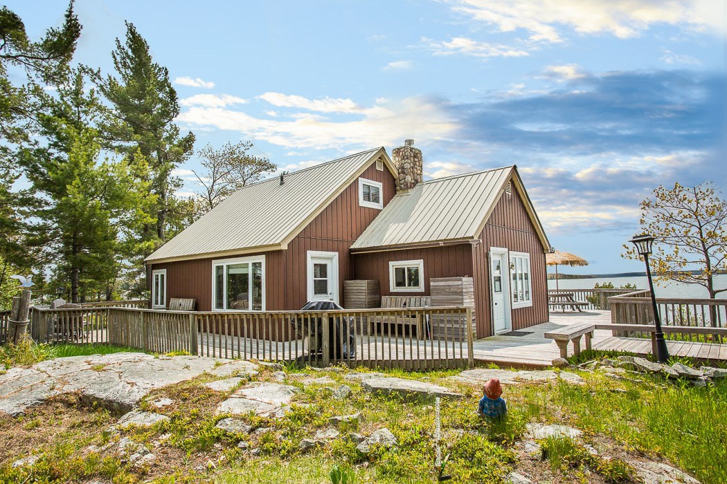 Duval Island, Echo Bay Ontario, Canada