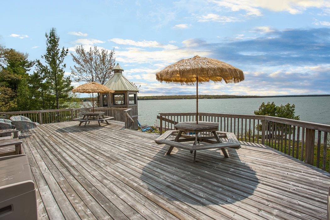 Duval Island, Echo Bay Ontario, Canada
