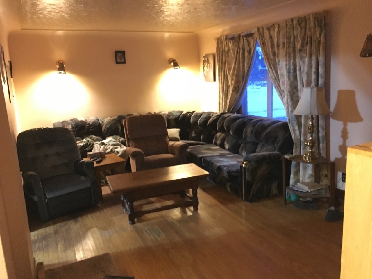 11-15-19 Thomas Street, Thessalon Ontario, Canada