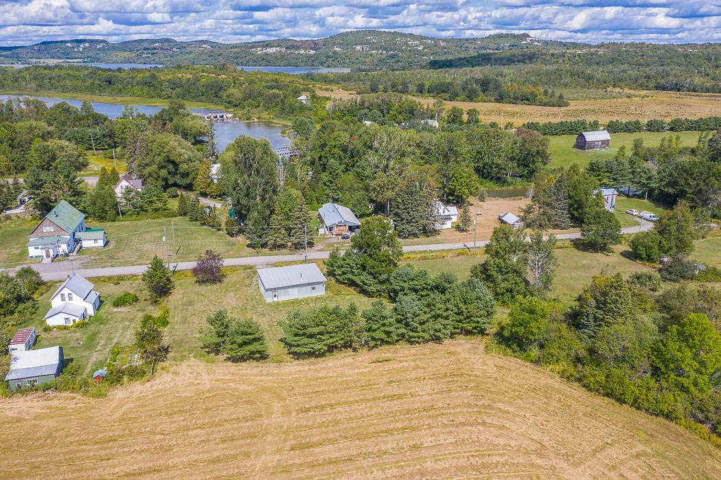 27 Hoath Street, Bruce Mines Ontario, Canada
