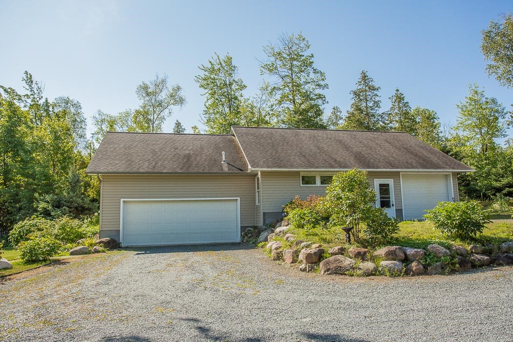 2644 Canoe Point Road, St. Joseph Island Ontario, Canada