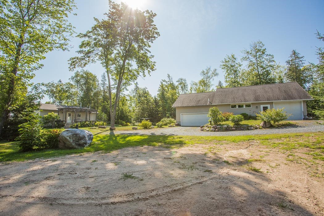 2644 Canoe Point Road, St. Joseph Island Ontario, Canada
