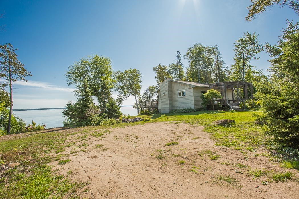 2644 Canoe Point Road, St. Joseph Island Ontario, Canada