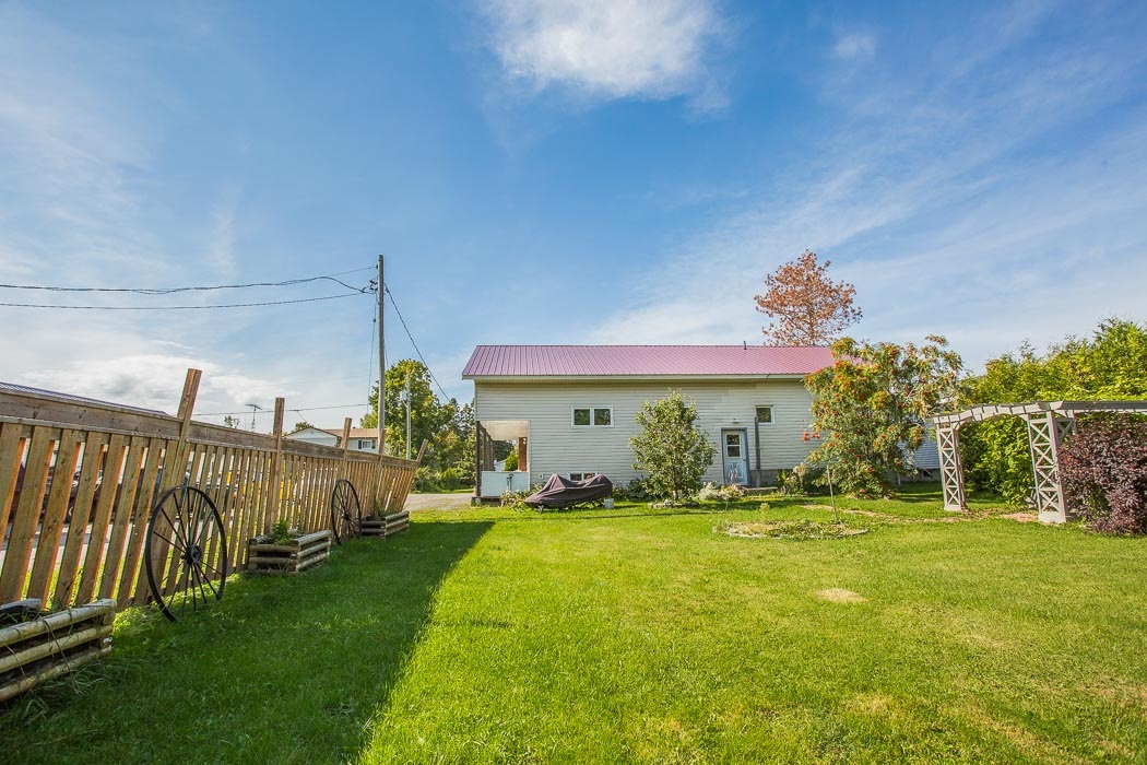 332 Federation Street, Thessalon Ontario, Canada