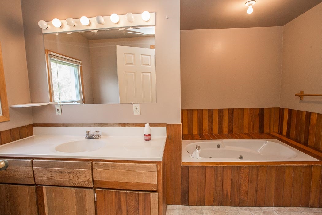 332 Federation Street, Thessalon Ontario, Canada
