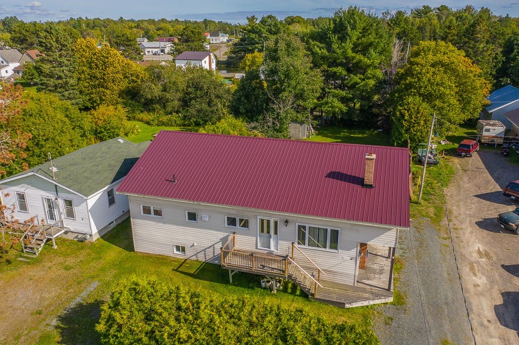 332 Federation Street, Thessalon Ontario, Canada