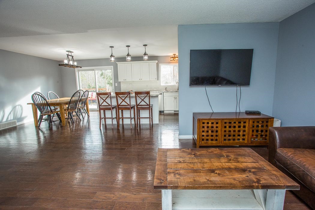 205 Pumpkin Point Road W, Echo Bay Ontario, Canada