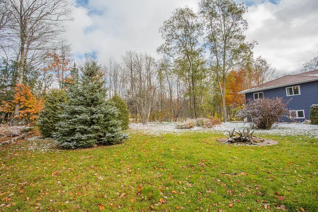 205 Pumpkin Point Road W, Echo Bay Ontario, Canada