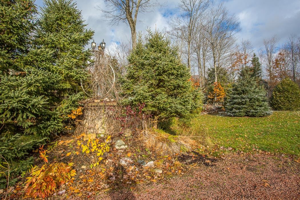 205 Pumpkin Point Road W, Echo Bay Ontario, Canada