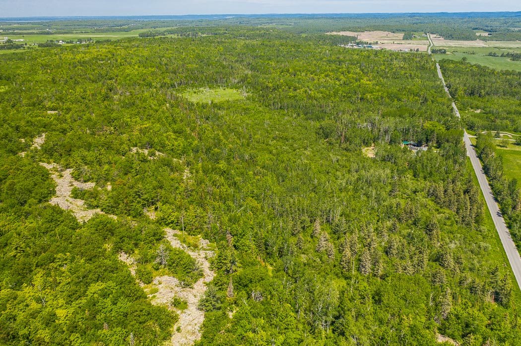 McKnight Road, Desbarats Ontario, Canada