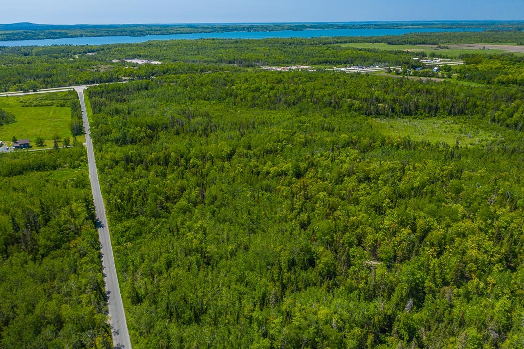 McKnight Road, Desbarats Ontario, Canada
