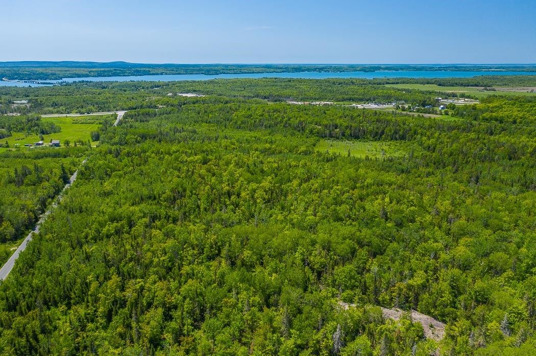 McKnight Road, Desbarats Ontario, Canada