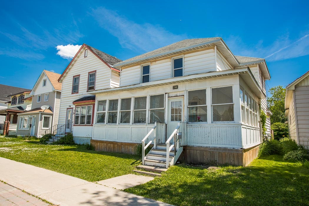 218 Gloucester Street, Sault Ste. Marie Ontario, Canada