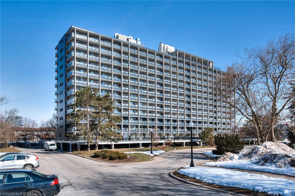 58 Bridgeport Road E Unit# 810, Waterloo Ontario, Canada