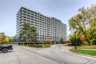 58 BRIDGEPORT Road E Unit# 806, Waterloo Ontario, Canada