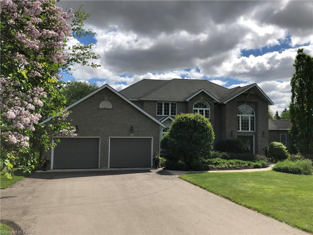 1021 QUEEN Street, New Dundee Ontario, Canada