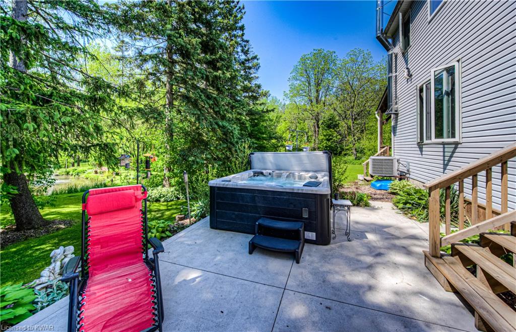 1469 BRIDGE Street, New Dundee, Ontario, Canada