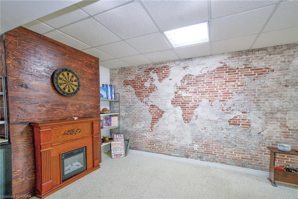 1092 QUEEN Street, New Dundee, Ontario, Canada