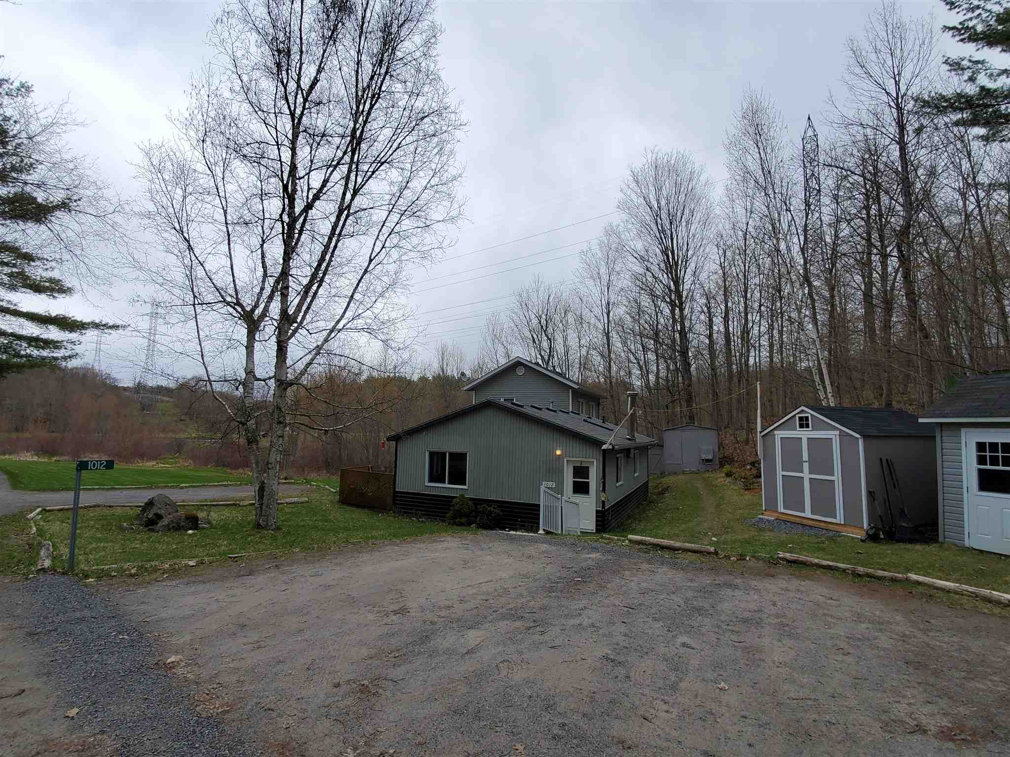 1012 High Falls Lane, South Frontenac Ontario, Canada