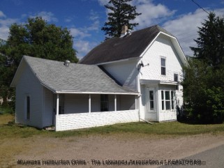 185 Yonge St, Burk's Falls Ontario, Canada