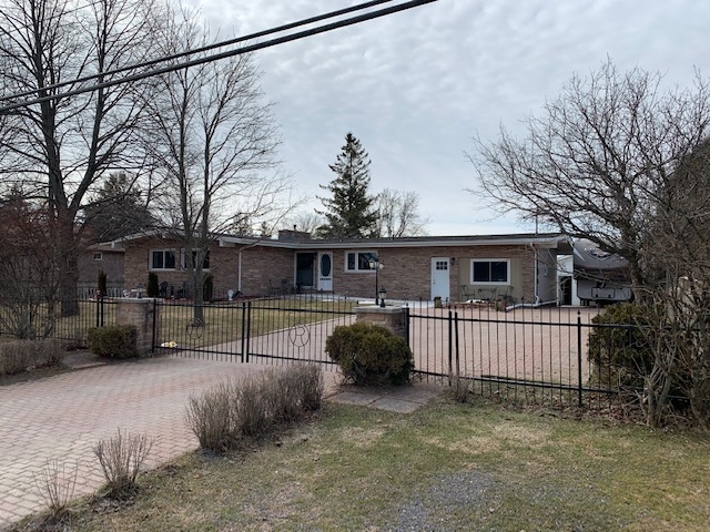 2353 McIvor Road, Kingston Ontario, Canada