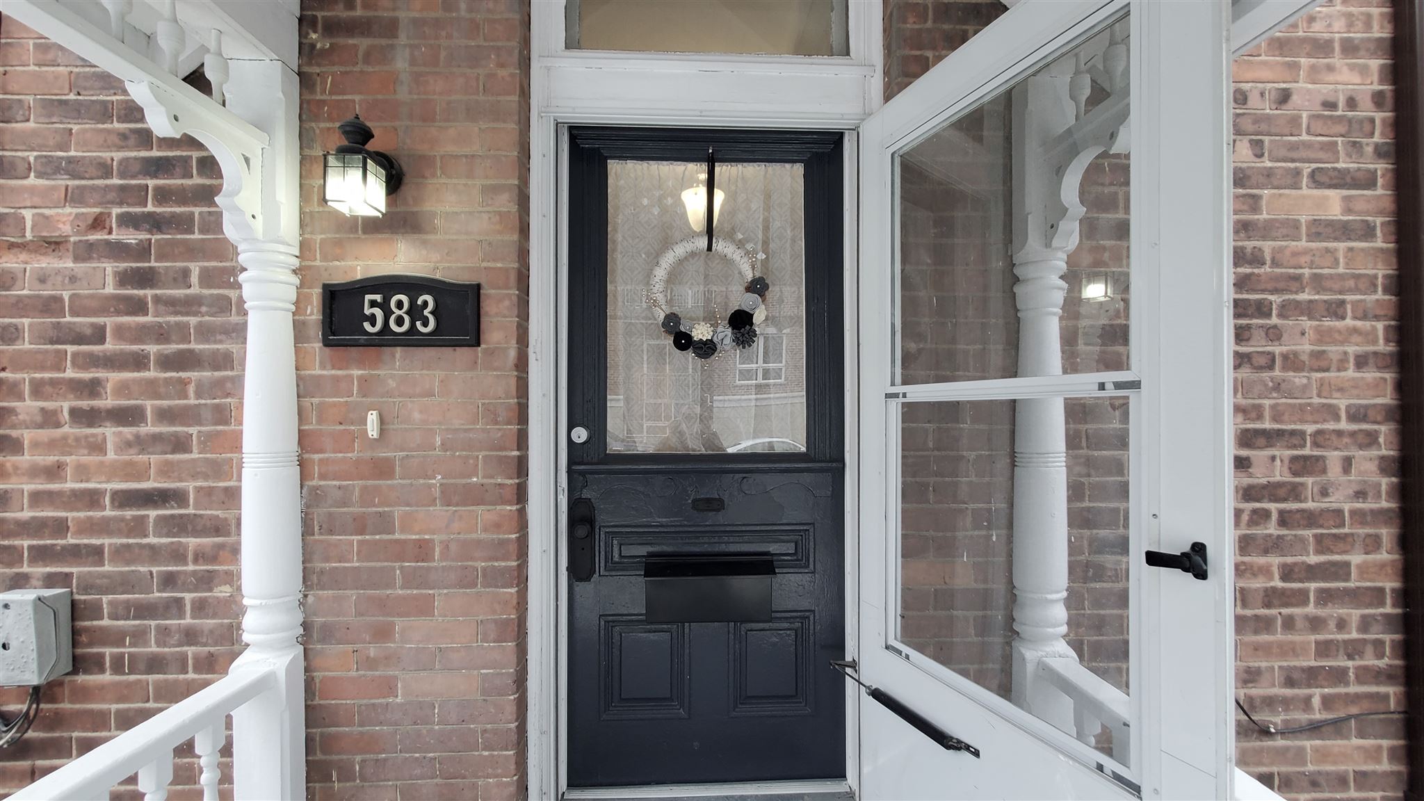 583 Victoria Street, Kingston Ontario, Canada