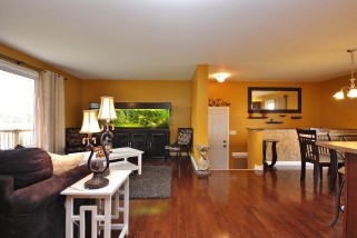 3815 HARROWSMITH RD, Harrowsmith Ontario, Canada