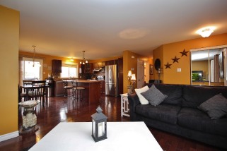 3815 HARROWSMITH RD, Harrowsmith Ontario, Canada