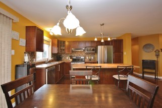 3815 HARROWSMITH RD, Harrowsmith Ontario, Canada