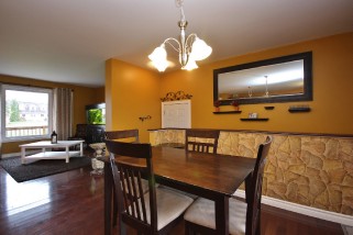 3815 HARROWSMITH RD, Harrowsmith Ontario, Canada