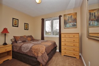 3815 HARROWSMITH RD, Harrowsmith Ontario, Canada