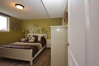 3815 HARROWSMITH RD, Harrowsmith Ontario, Canada