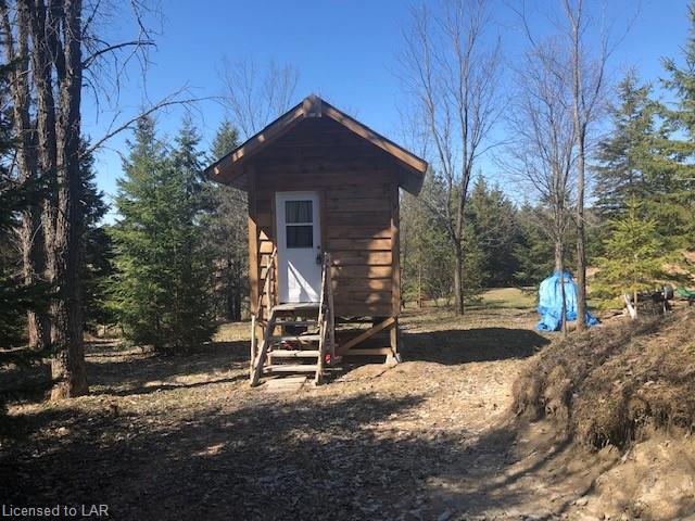 737 HILL AND GULLY Road, Burk's Falls Ontario, Canada