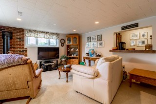 1436 WOODFIELD CRES, Kingston, Ontario, Canada