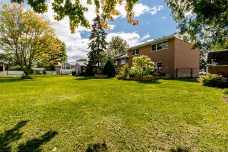 1436 WOODFIELD CRES, Kingston, Ontario, Canada