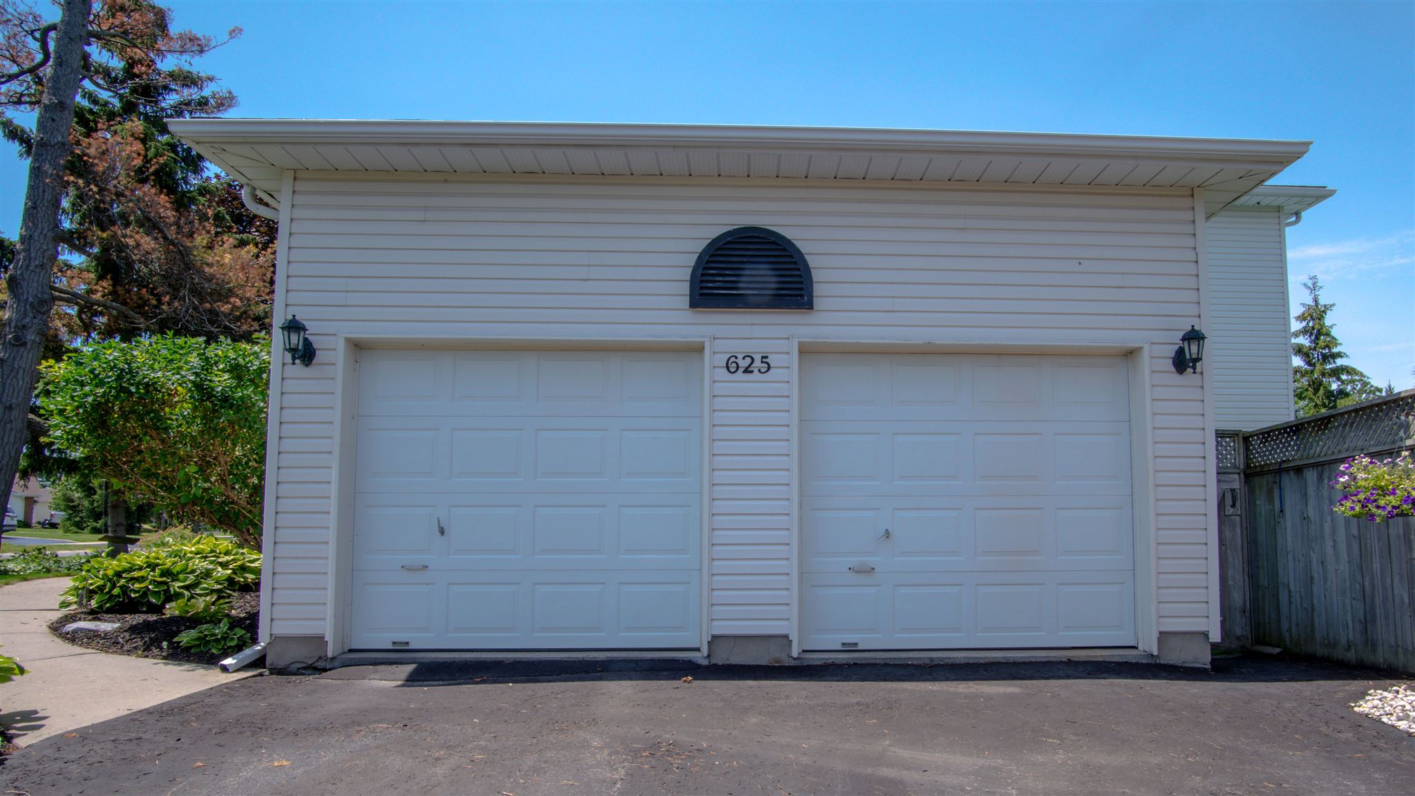 625 Shiloh Avenue, Kingston, Ontario, Canada