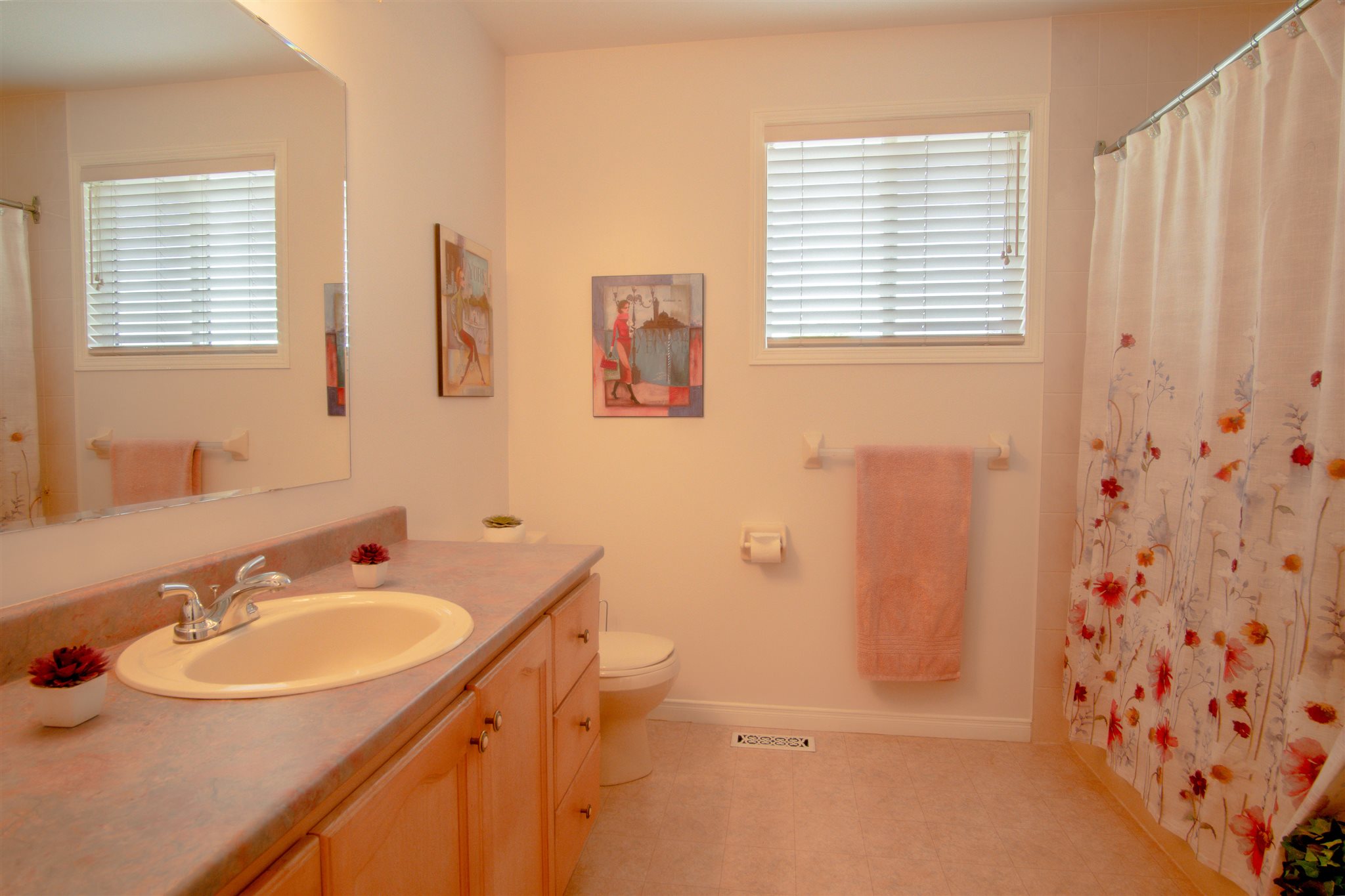 625 Shiloh Avenue, Kingston, Ontario, Canada