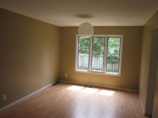 219 GREENLEES DR, Kingston, Ontario, Canada
