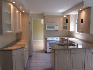 219 GREENLEES DR, Kingston, Ontario, Canada