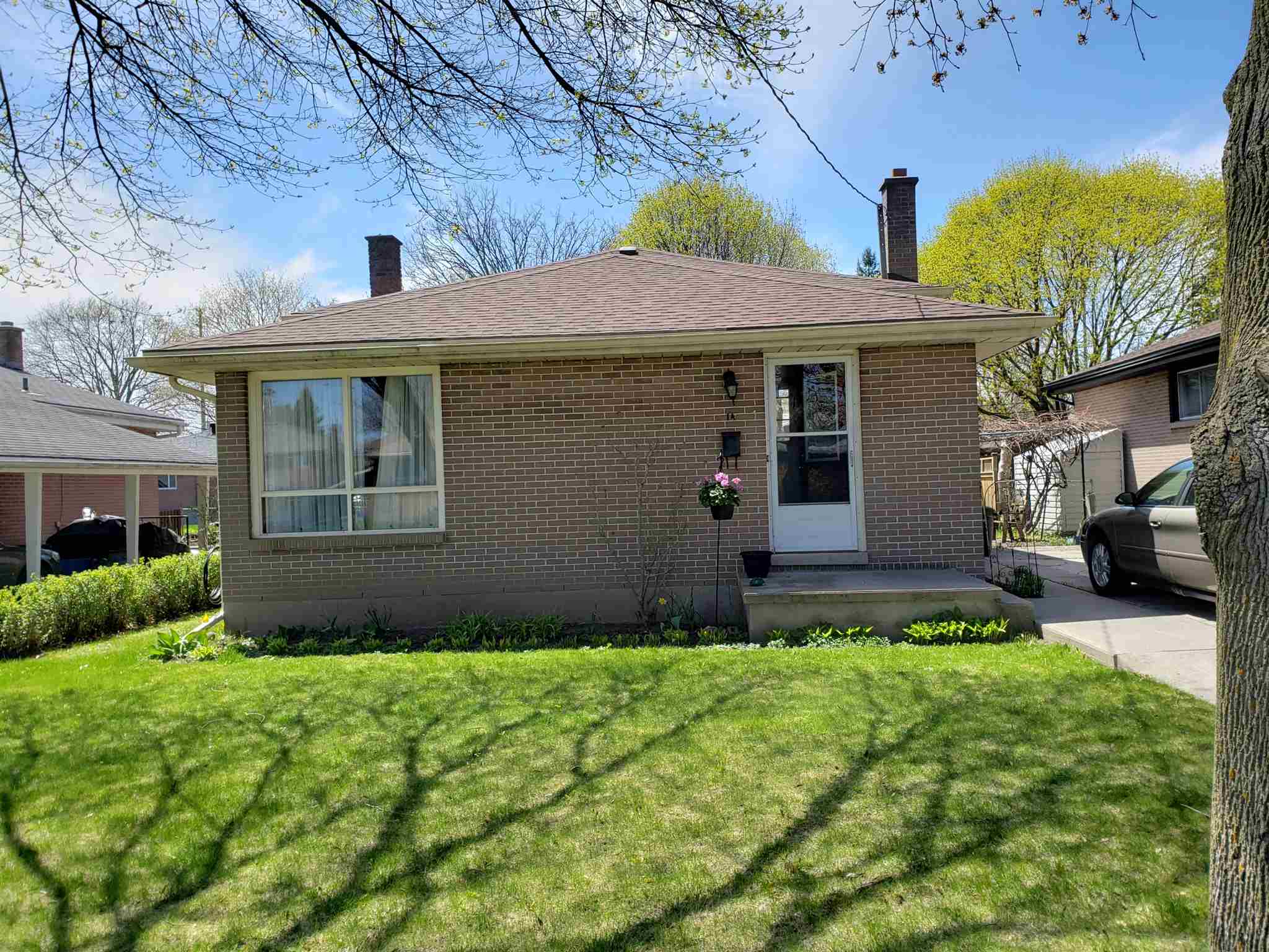 14 Alfred Drive, Belleville Ontario, Canada