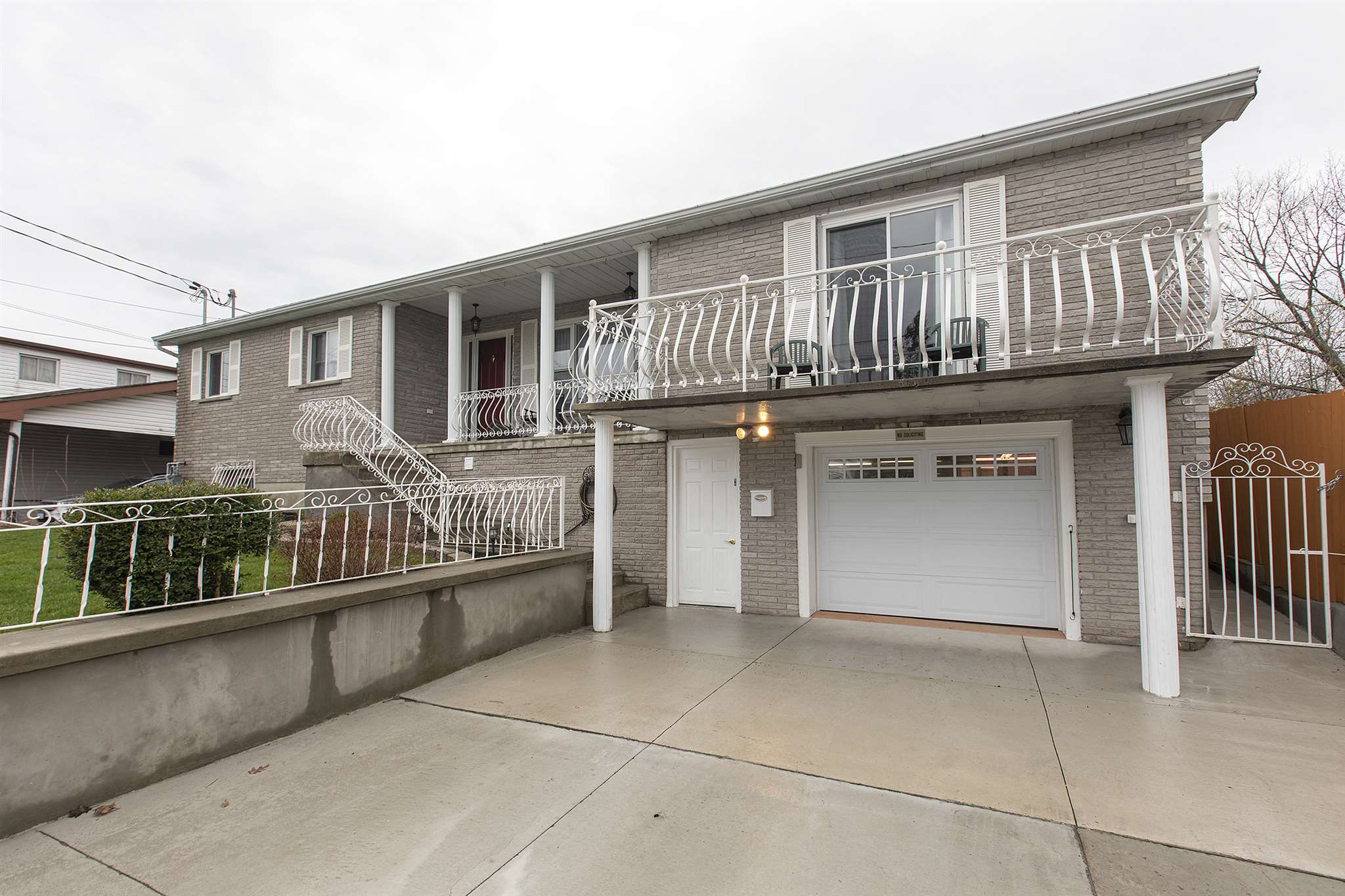 46 Shaw Street, Kingston Ontario, Canada