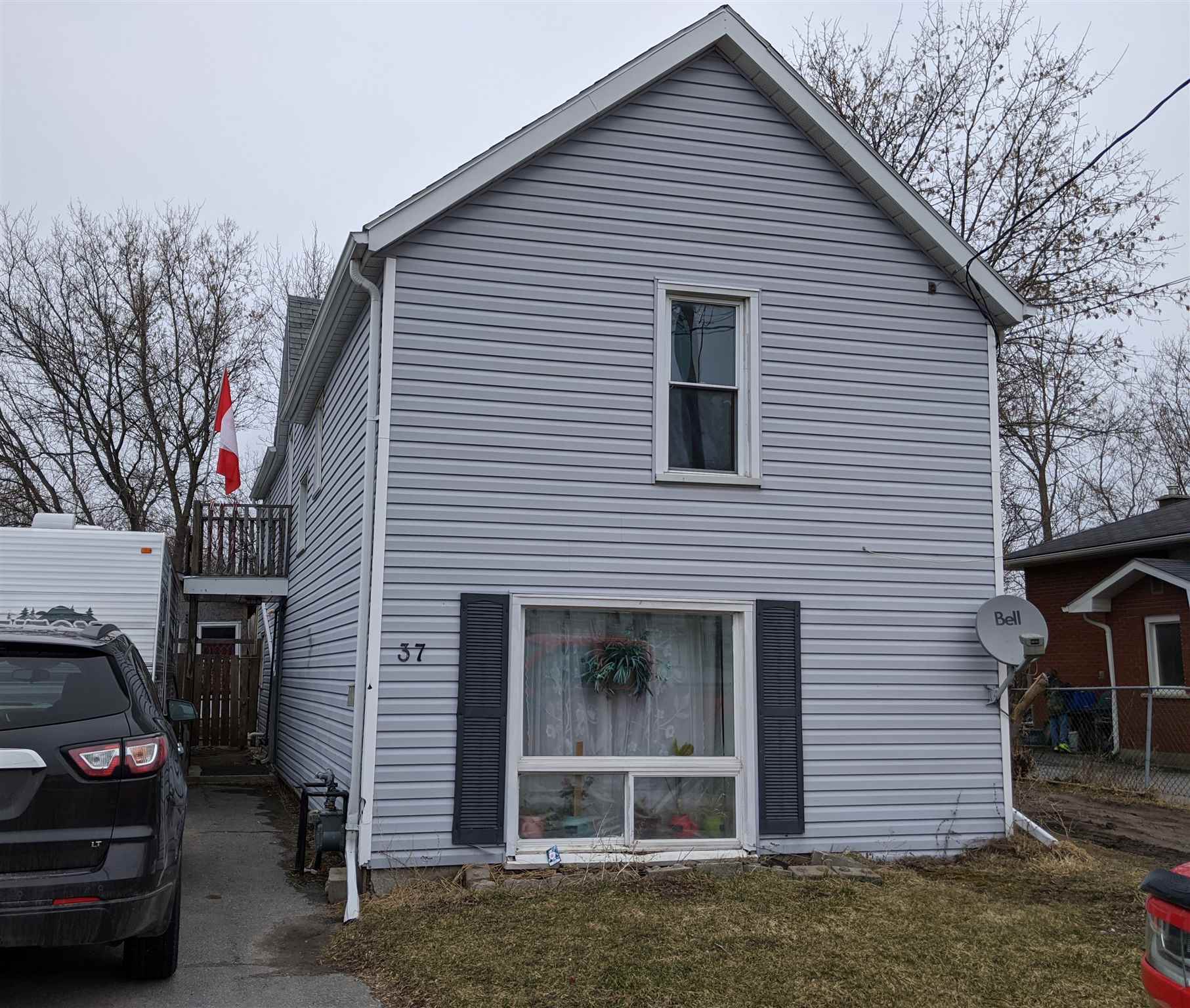 37 Hickson Avenue, Kingston Ontario, Canada
